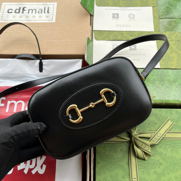 Gucci Horsebit 1995 Borsa piccola in pelle nera 240124