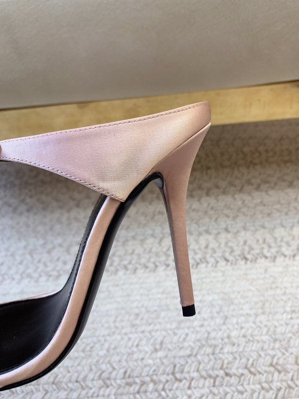 GAP CRYSTAL-BUCKLE SLIDE SANDALS IN LIGHT PINK SILK