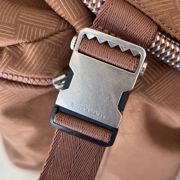 ZAINO ALTO 42 IN TESSUTO JACQUARD MARRONE RUSSET