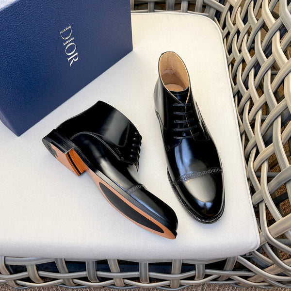 CD HOMME LACE-UP ANKLE BOOT BLACK EMBOSSED CALFSKIN