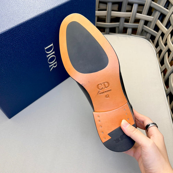 CD HOMME LACE-UP ANKLE BOOT BLACK EMBOSSED CALFSKIN