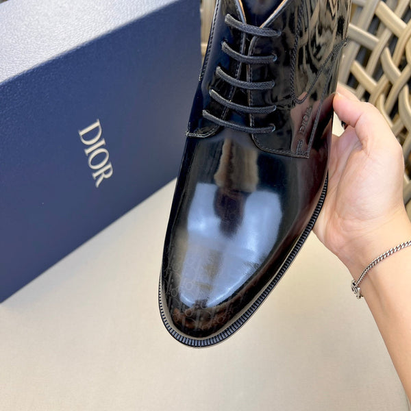 CD HOMME LACE-UP ANKLE BOOT GLOSSY BLACK CALFSKIN