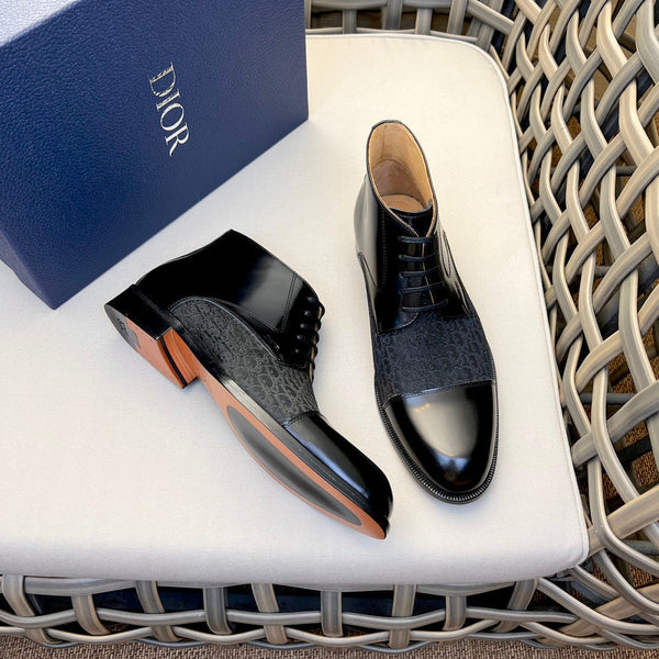 CD HOMME LACE-UP ANKLE BOOT BLACK CALFSKIN