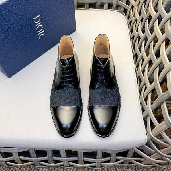 CD HOMME LACE-UP ANKLE BOOT BLACK CALFSKIN