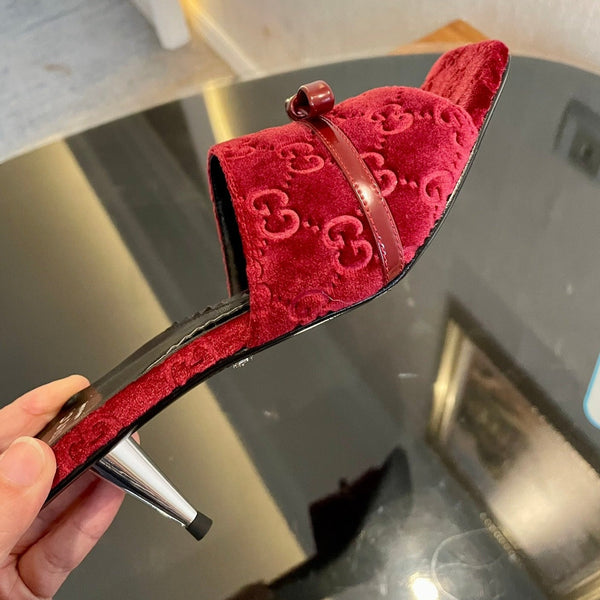 GG VELVET HIGH HEEL SANDALS WITH BEAUTIFUL LOGO DETAILS WINE RED