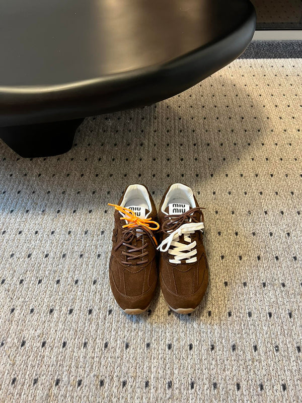 Miu Balance 530 Sneaker Solid Brown Suede