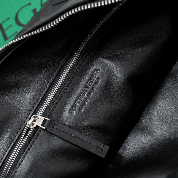 piccola jodie 48 in pelle di agnello nera