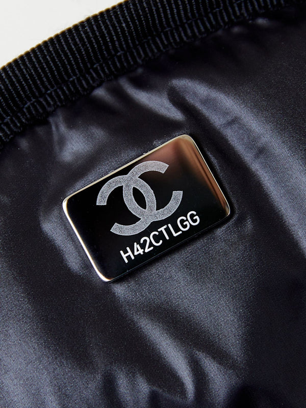 ZAINO 22 IN TESSUTO NERO CON FERRAMENTA ARGENTO