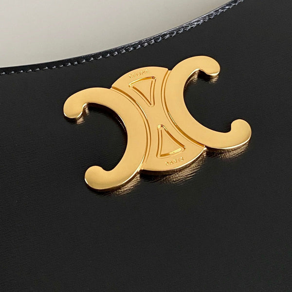 TRIOMPHE 22 BLACK CALFSKIN