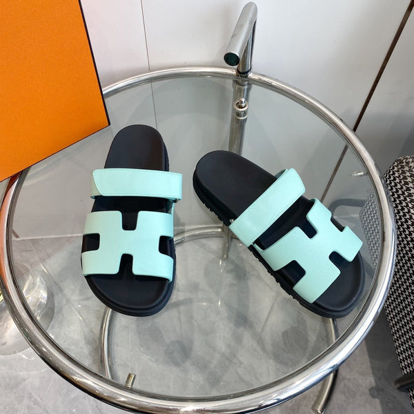 CHYPRE EPSOM Sandal Light Tiffany Leather