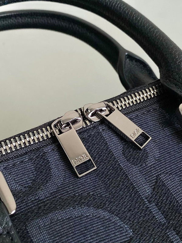 WEEKENDER 40 IN JACQUARD OBLIQUO MAXI NERO