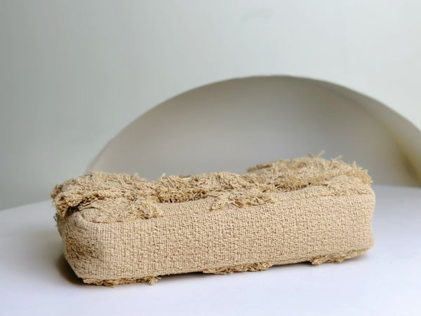 Borsa classica con patta 27 cm in lino intrecciato beige