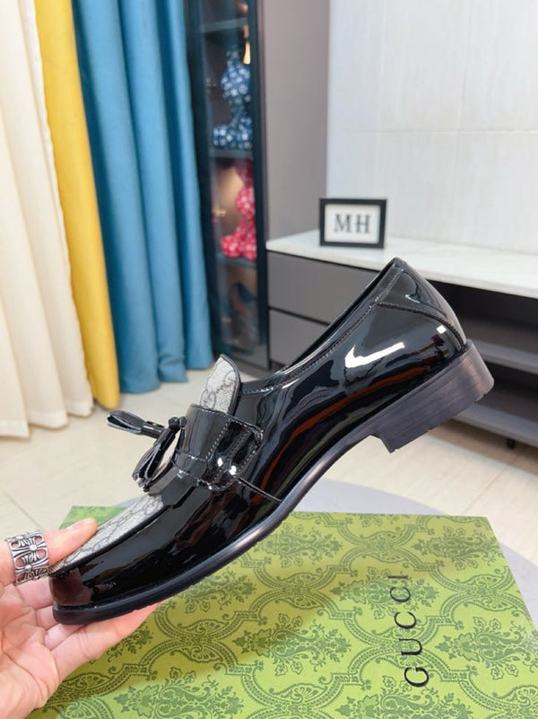 GG Men's Tassel Loafer Black Canvas Cowhide 330398