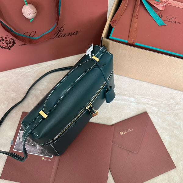 BORSA EXTRA L27 IN PELLE DI VITELLO LISCIA BLU PAVONE CON FERRAMENTA ORO