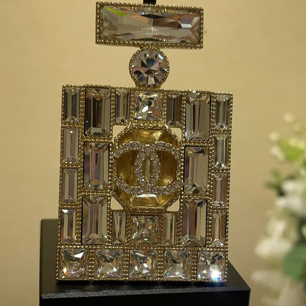 CC Brooch Gold 162676