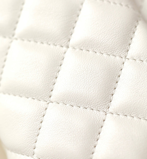 cc 24p mini flap bag 17cm white lambskin pearl chain