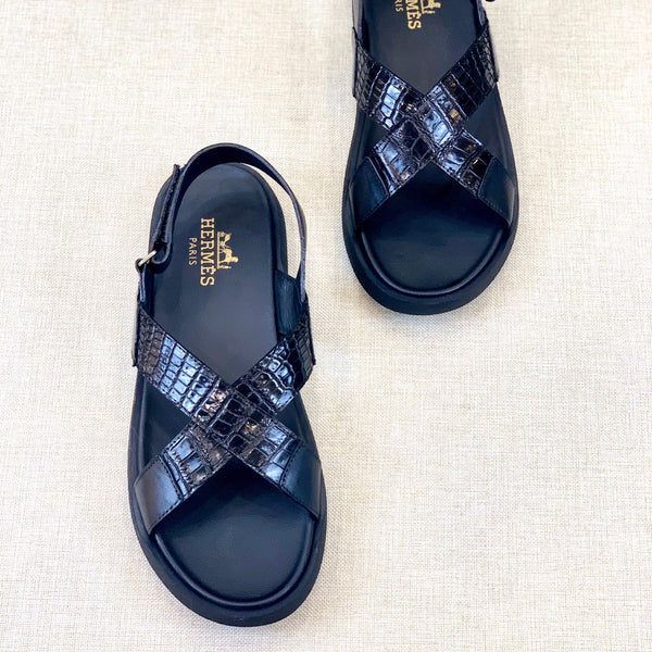 HM Men's "X" Sandals Black Rubber Sheepskin 561670