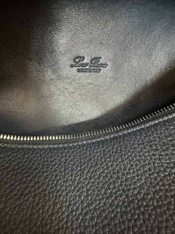 ZAINO CON TASCA EXTRA L23.5 IN PELLE DI VITELLO BLU NAVY CON FERRAMENTA ARGENTO