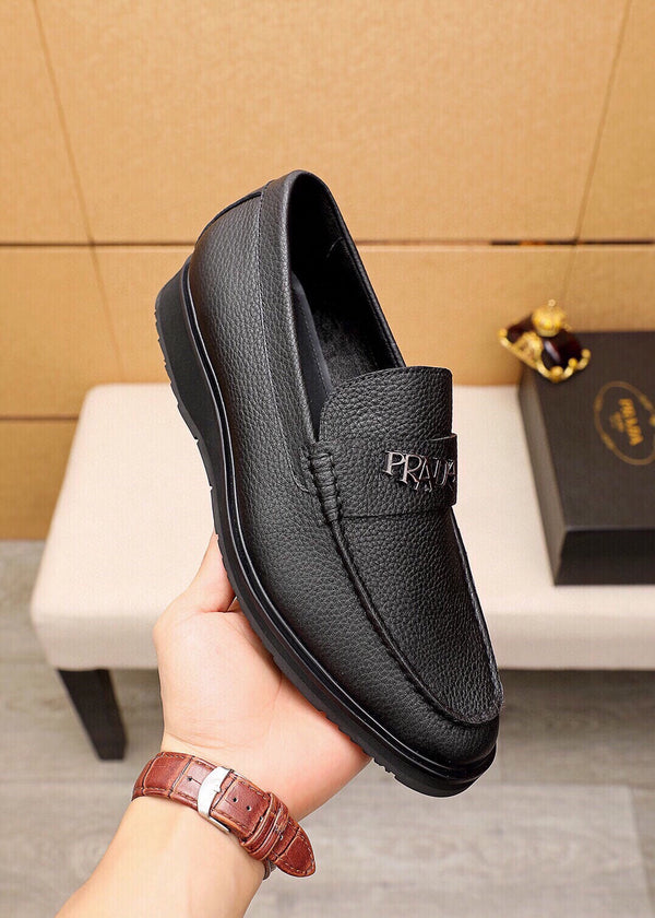 MOCASSINO PRA IN PELLE DI VITELLO MARTELLATA MARRONE TERRA DI SIENA