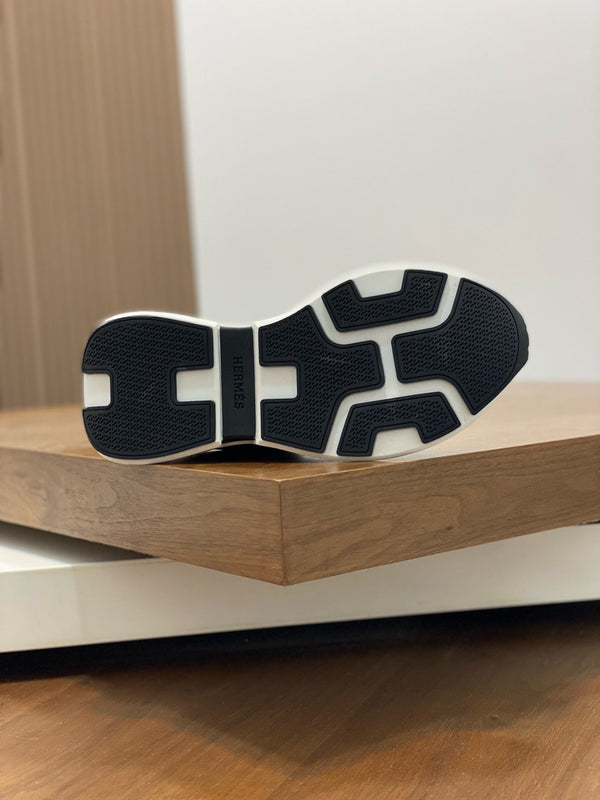 HM HOGAN SNEAKER BLACK CALFSKIN AND SUEDE