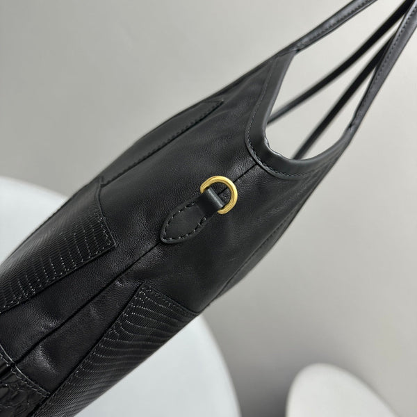 BORSA HOBO 40 IN PELLE DI VITELLO NERA PATCHWORK