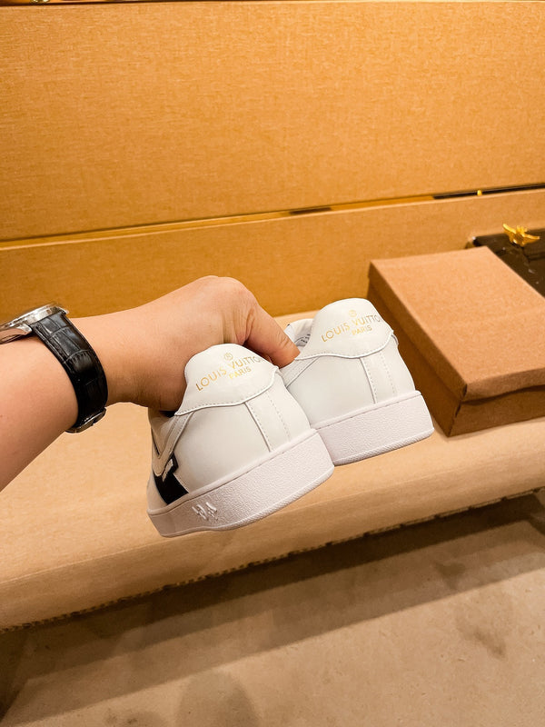 LV AIR FORCE 1 SNEAKER BLACK AND WHITE