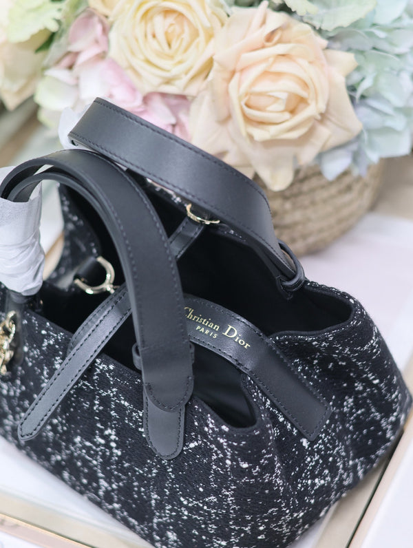 CD Small Toujours 23 Black Tweed 245636