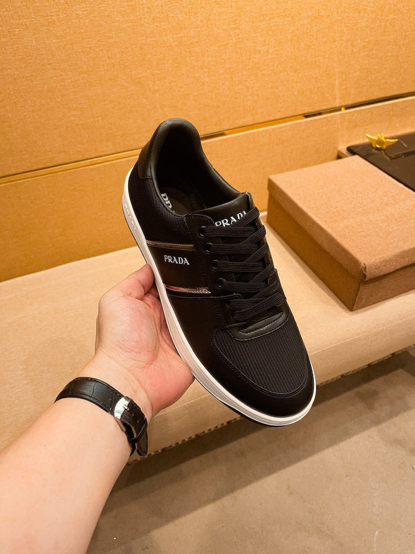 PRA SNEAKER IN BLACK CALFSKIN AND MESH BREATHABLE FABRIC