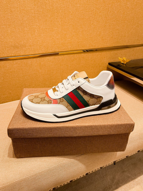 Sneaker GG ACE da uomo in pelle di vacchetta marrone 108049