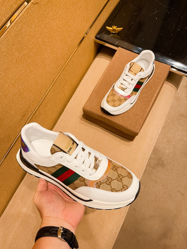 Sneaker GG ACE da uomo in pelle di vacchetta marrone 108049