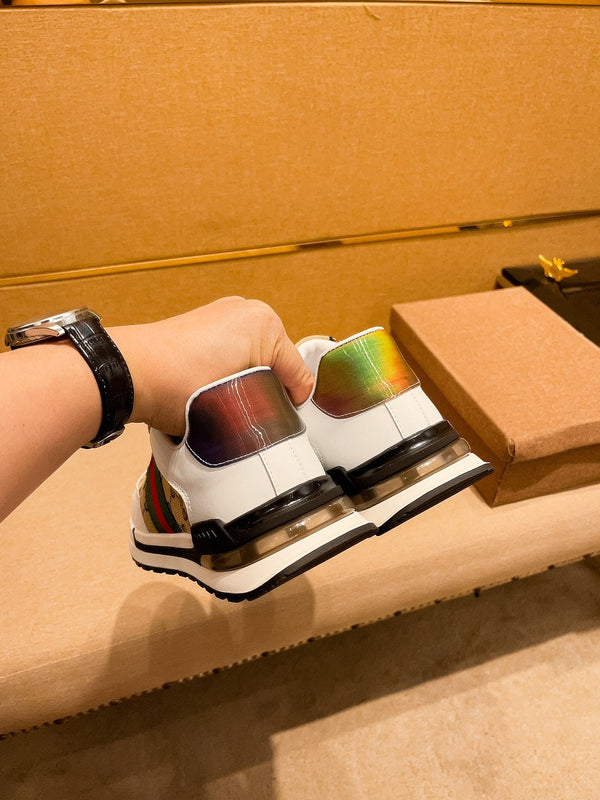 Sneaker GG ACE da uomo in pelle di vacchetta marrone 108049