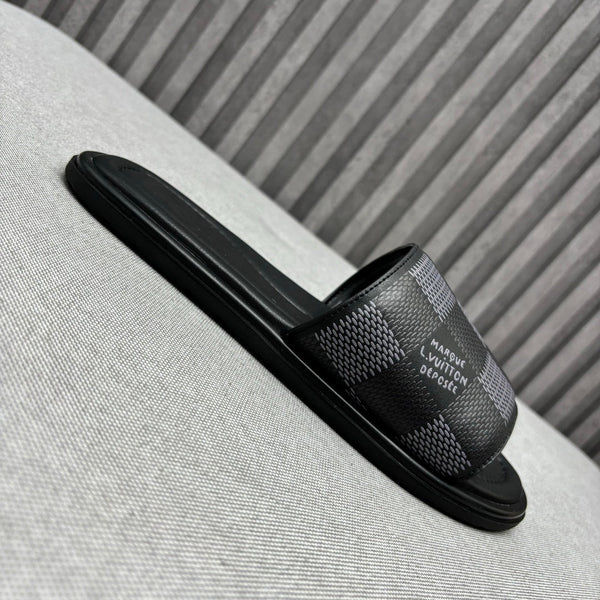 LV VENICE MULE SLIPPERS BLACK DAMIER