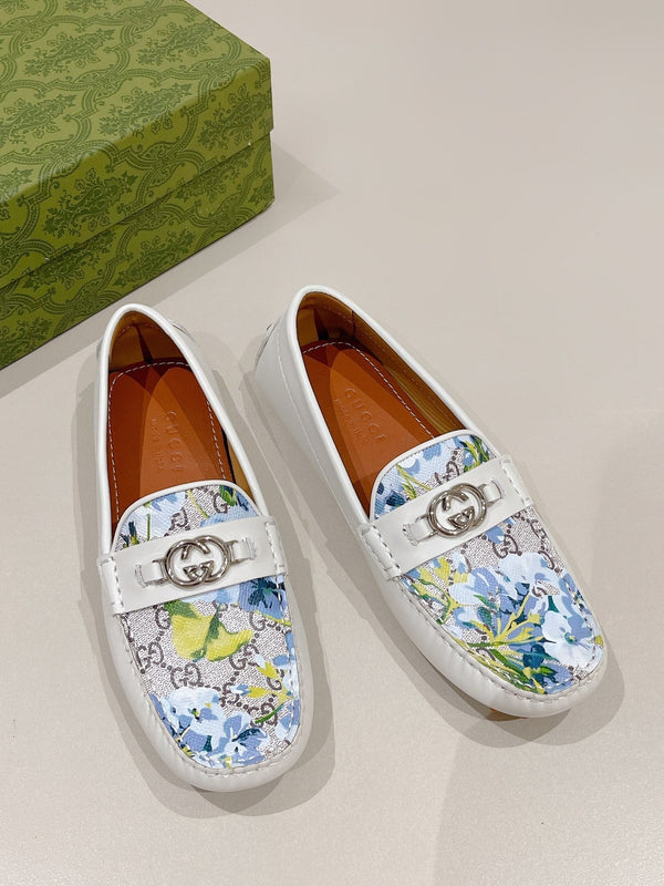 GG Men's Flower Loafer White Calfskin 561760