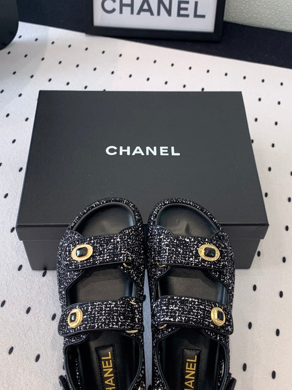 sandalo da papà in tweed bianco e nero