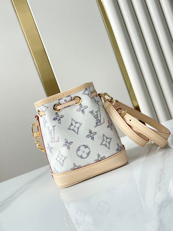 NANO NOÉ 16 IN WHITE MONOGRAM JACQUARD FABRIC AND BEIGE CALFSKIN TRIM