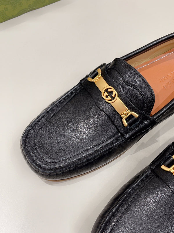 Mocassino GG da uomo Alessandro in pelle di vacchetta nera 557582