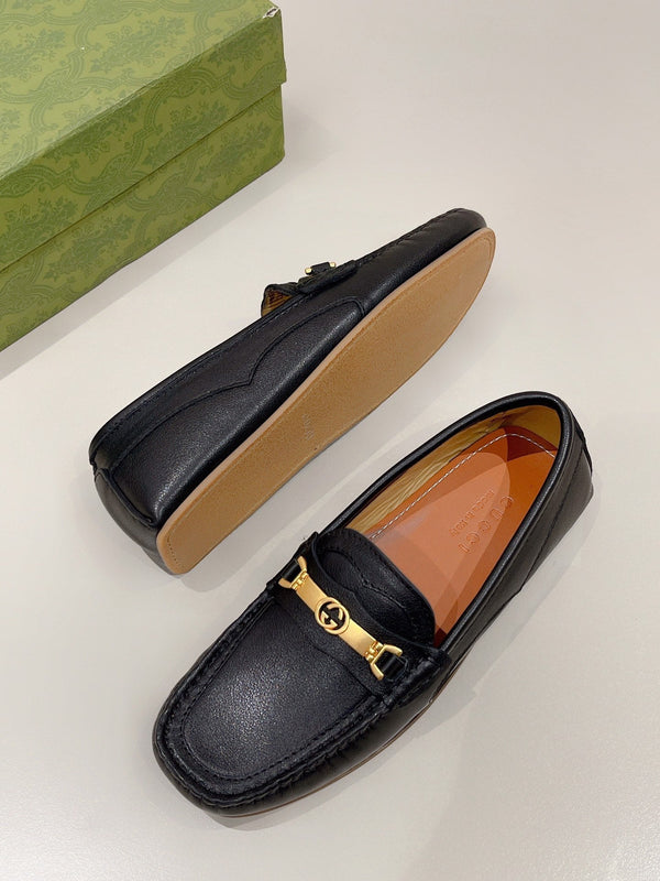 Mocassino GG da uomo Alessandro in pelle di vacchetta nera 557582