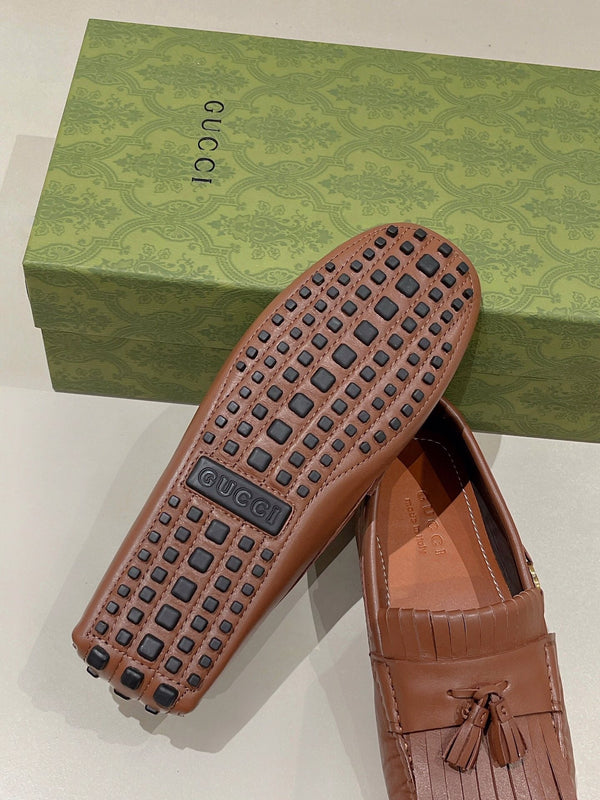 GG Men's Tassel Loafer Brown Calfskin 561802