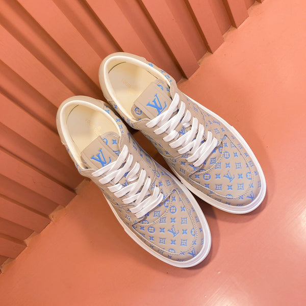 SNEAKER LV TRAINER IN PELLE DI VITELLO MONOGRAMMA BEIGE CAMMELLO