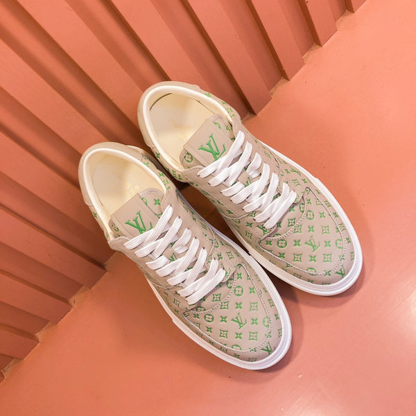 LV TRAINER SNEAKER IN TAN BEIGE MONOGRAM CALFSKIN