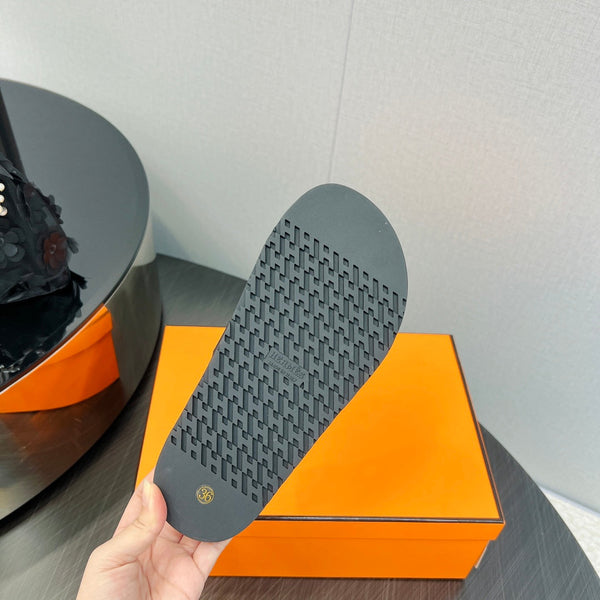 SANDALO CHYPRE IN PELLE DI VITELLO NERA SPECIALE