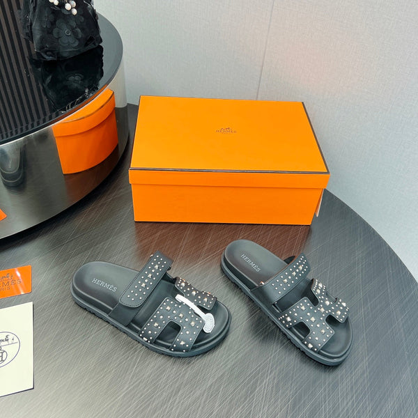 SANDALO CHYPRE IN PELLE DI VITELLO NERA SPECIALE