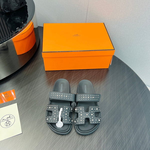 SANDALO CHYPRE IN PELLE DI VITELLO NERA SPECIALE