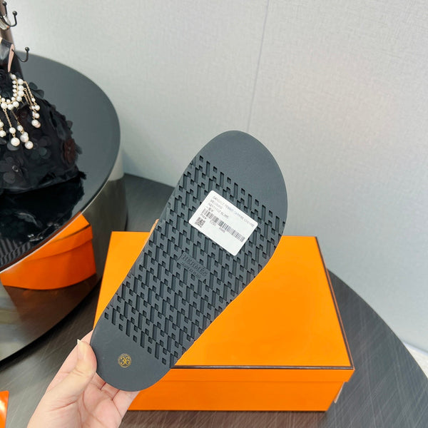 SANDALO CIPRIA ARANCIONE CHIARO IN PELLE DI VITELLO SPECIALE