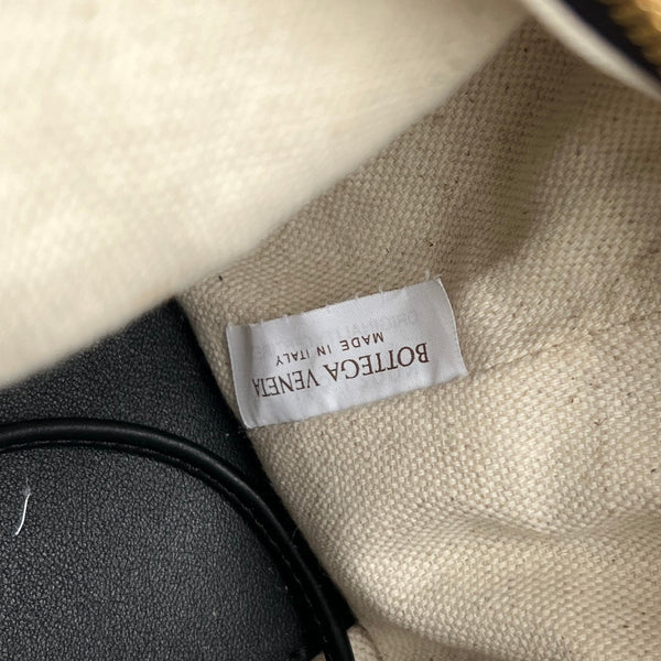 BV Loop Top Handle 19cm Black Lambskin