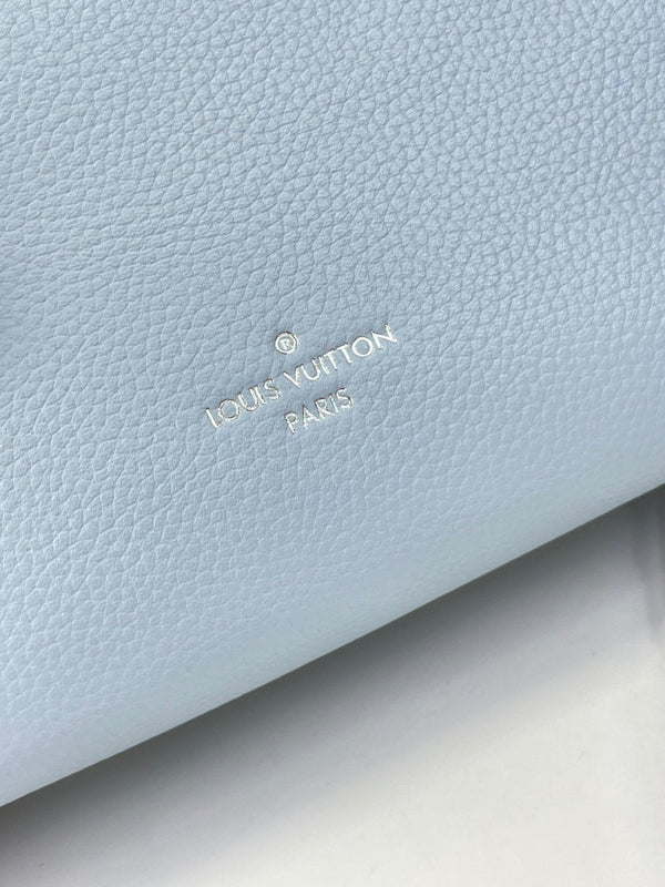 BAULE LATERALE MINI 18 IN PELLE DI VITELLO AZZURRO CIELO CON FERRAMENTA ARGENTO