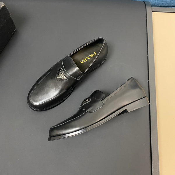 PRA LOAFER IN BLACK SMOOTH LEATHER