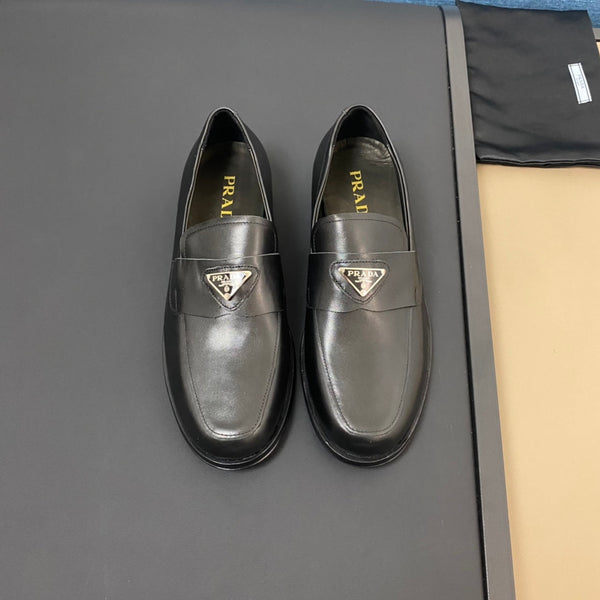 PRA LOAFER IN BLACK SMOOTH LEATHER