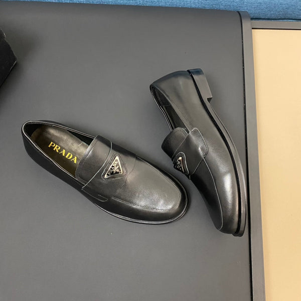 PRA LOAFER IN BLACK SMOOTH LEATHER