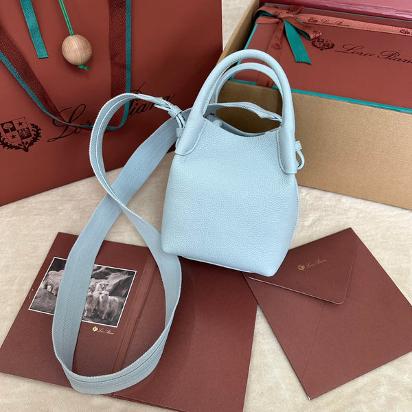 BORSA MICRO BALE IN PELLE DI VITELLO AZZURRA